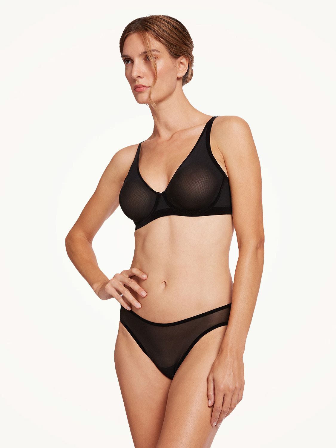 Бюстгальтер с мягкой чашкой ТЮЛЬ