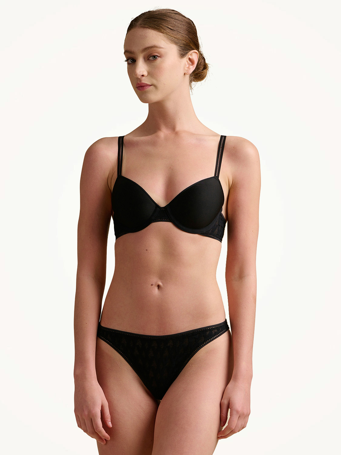 Бюстгальтер НЭТ ЛОГО