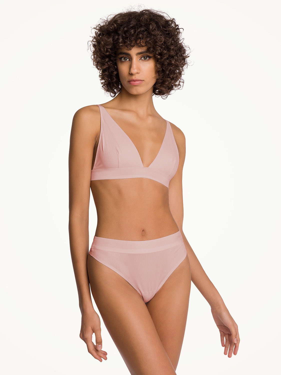 Бюстгальтер с треугольной чашкой без косточек БЬЮТИ КОТТОН